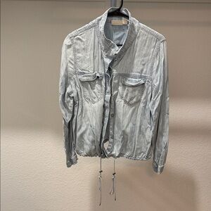 Chico’s Cinch Waist Denim Chambray Jacket Size 2